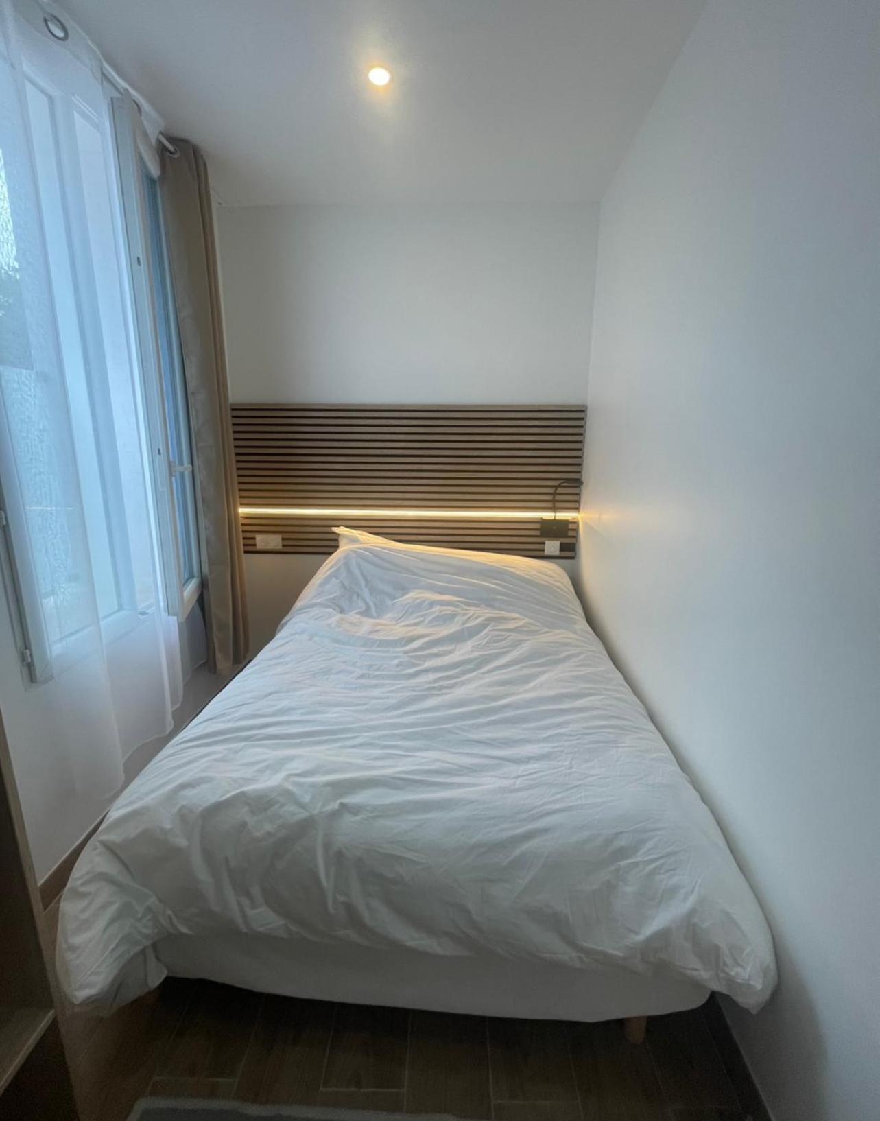 סן-דני Hotel Du Parc Canal - Stade De France מראה חיצוני תמונה