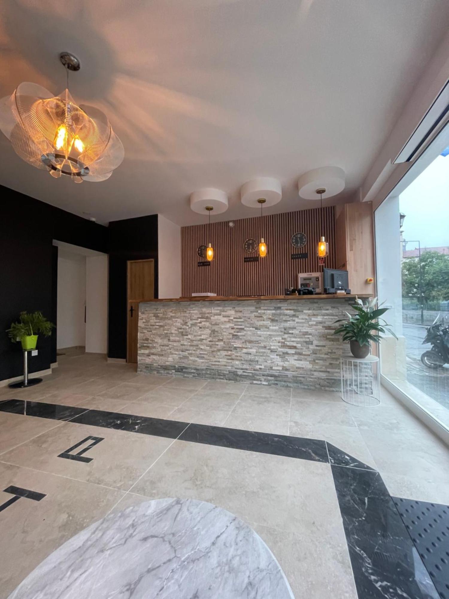 סן-דני Hotel Du Parc Canal - Stade De France מראה חיצוני תמונה